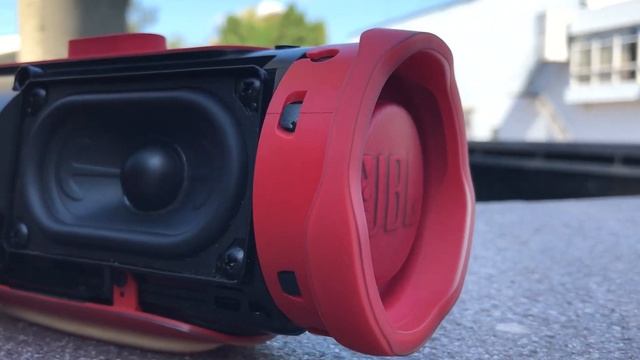 Jbl charge 4 bass test normal mode смотреть онлайн