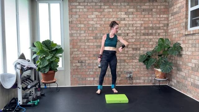 LIVE #235?Barefoot CARDIO and SCULPT ? Light-Medium Weight Total Body Sculpt & Balance Challenge смотреть онлайн