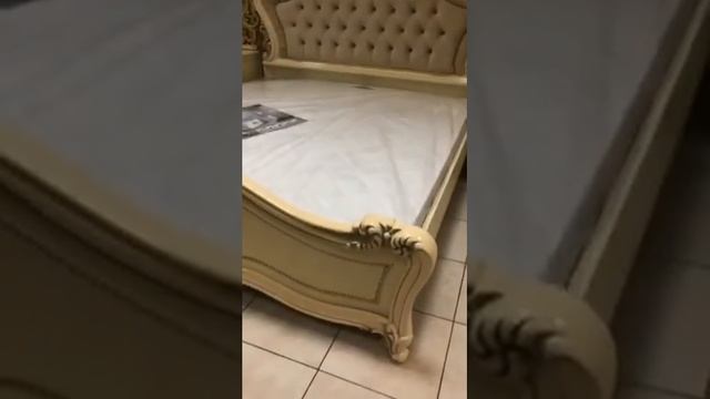 Спальня Джоконда с 5 дверным шкафом Крем глянец Эра мебель. смотреть онлайн