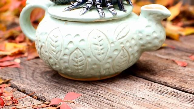 Чайник с Пауком. смотреть онлайн