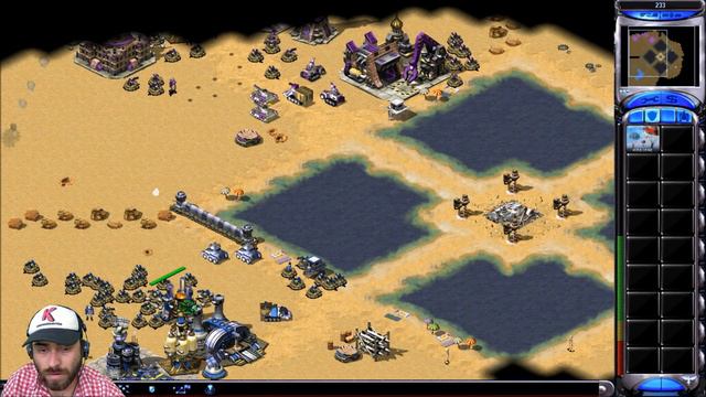 Very Close Game in Kikematamitos map Command & Conquer Red Alert 2 Online Multiplayer in CnCNet смотреть онлайн
