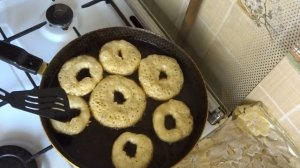 Пончики с помощью дозатора