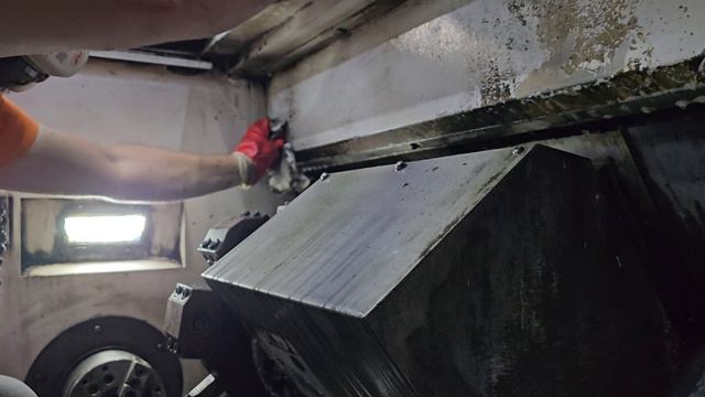 Процесс работы - очистка оборудования