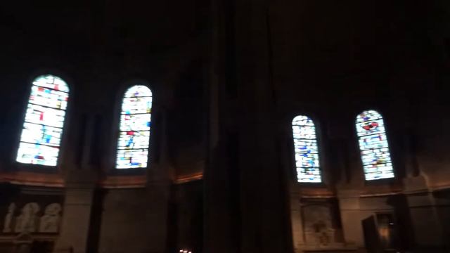 Paris, France, Sacré-Cœur Basilica, Montmartre. Париж, Франция, Базили́ка Сакре́-Кёр, Монмартр.