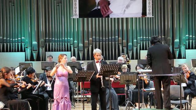 Saint-Saëns, Camille Tarantelle For flute, clarinet, orchestra смотреть онлайн