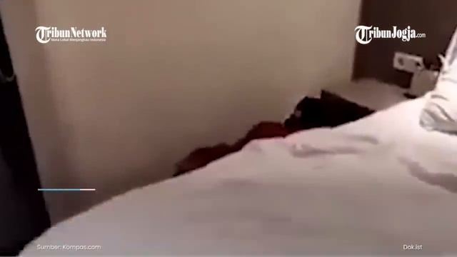FAKTA DI BALIK VIDEO KEBAYA MERAH смотреть онлайн