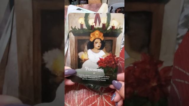 Season of the Witch Yule Oracle flip through смотреть онлайн