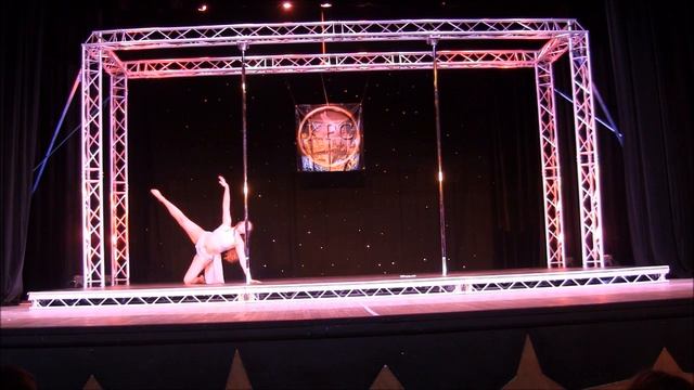 Kent Pole Championships 2016 Katie Parvin Beginner Champion and Best Choreography смотреть онлайн