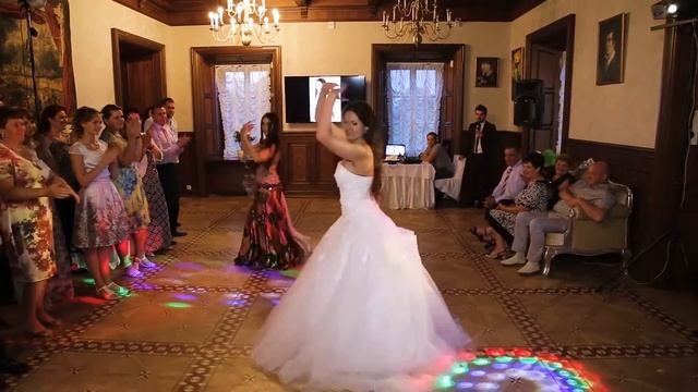 Aziza Show / Bride dance - танец невесты смотреть онлайн