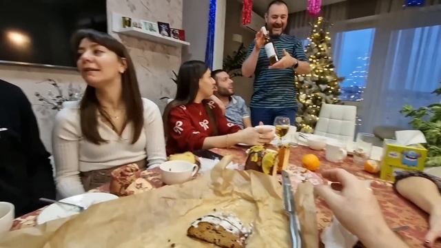 В гостях ТАКОГО ЕЩЁ  СО МНОЙ НЕ БЫЛО