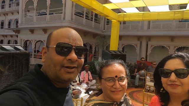 GANDHIDHAM, GUJARAT VLOG | MET MILIND SOMAN! смотреть онлайн