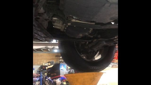 How to replace automatic CVT transmission fluid in most TOYOTA’s смотреть онлайн
