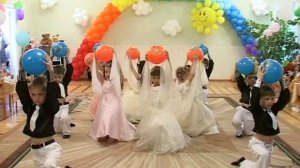 Танец «Прощайте, игрушки»  (старшая группа)