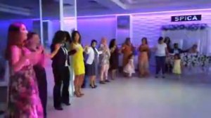 Традиционная турецкая свадьба. Девушки танцуют 'Халай' для жениха. ??️