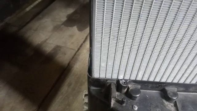 как вставляется радиатор печки в корпус.(шкода октавиа тур) смотреть онлайн