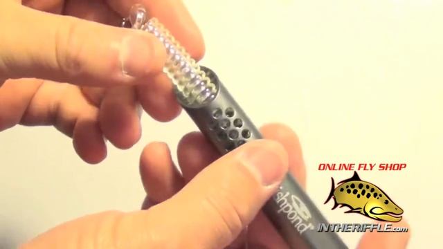 Fishpond Swivel Retractor Fly Fishing смотреть онлайн