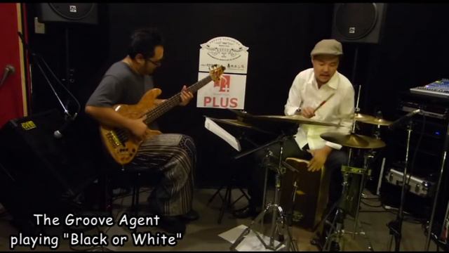 『Black or White』 TheGrooveAgent(Cajon and Bass) смотреть онлайн