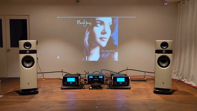 [Hi-Res] Norah Jones - Come Away With Me l focal scala utopia evo l McIntosh c2700 mc611 смотреть онлайн