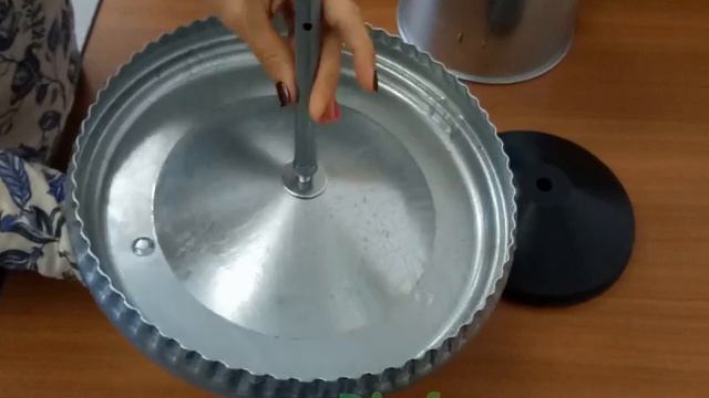 Сборка бункерной кормушки на 5 кг из оцинкованной стали (013/10C) смотреть онлайн