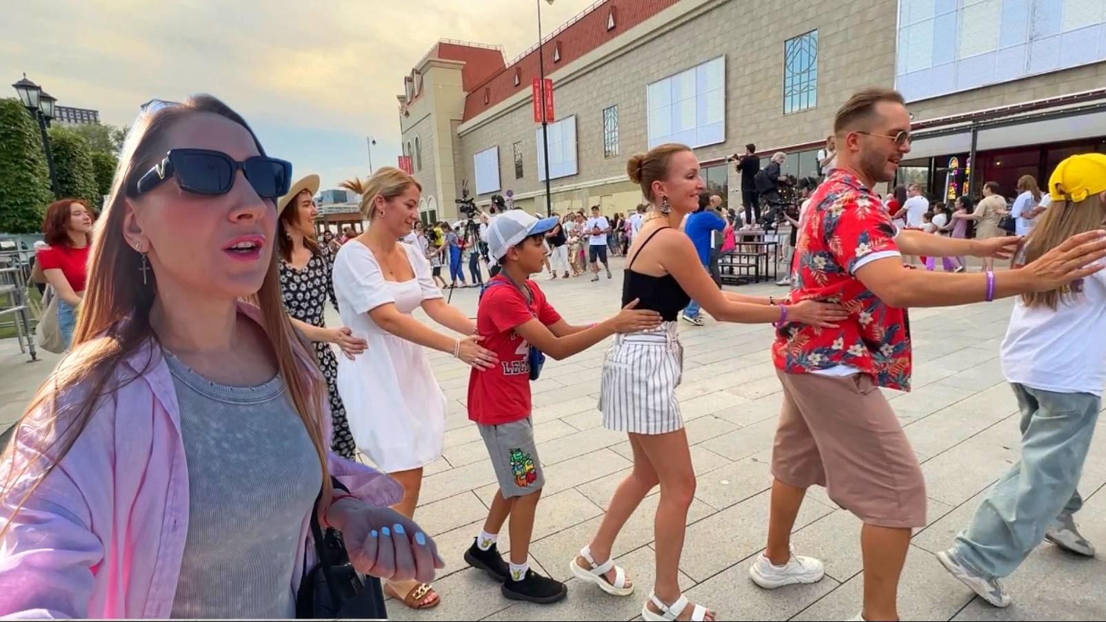 Остров мечты: Установка рекорда России "ГРАНДиозная ЛАМПАДА" смотреть онлайн