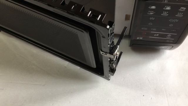 Samsung Microwave does not start Microonde non si avvia. GW732K-B 100% solved смотреть онлайн