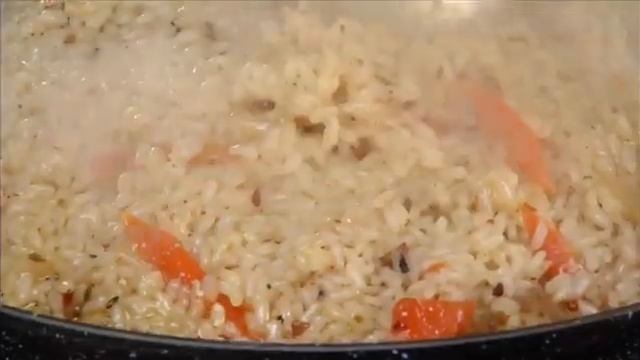 Казан вок с паровым клапаном «Сила Гранита». Быстрая готовка вкусных блюд 7 раз быстрее. смотреть онлайн