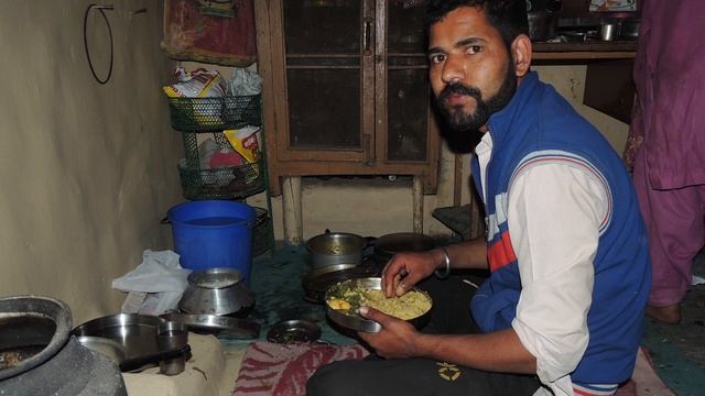 10.02. ILYE - Ришикеш. Амритсар. Дхармсала. Вриндаван. Агра. Гоа. Индия смотреть онлайн