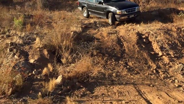 Ford Explorer V8 Off Roading Part 1 смотреть онлайн