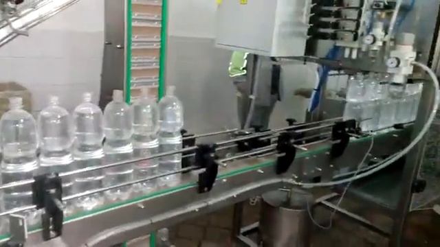 Розлив газированная вода 1,5 л. смотреть онлайн