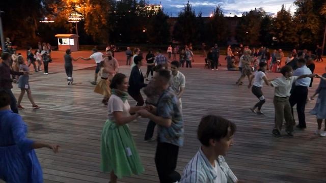 Буги Джэк-энд-Джилл в парке Горького 18.08.19 - отборочный тур смотреть онлайн