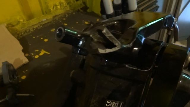 Сузуки ДФ 20А наезд на препятствие серия 1 смотреть онлайн