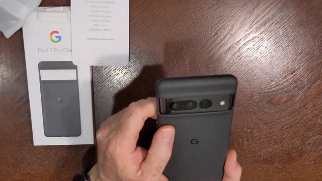 Pixel 7 Pro Official Case. Should you buy one? смотреть онлайн