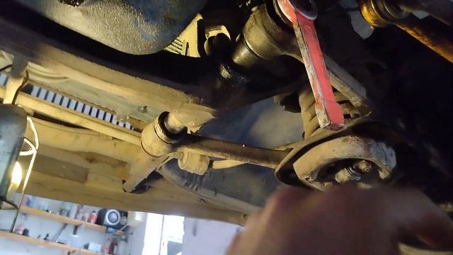 часть 3 откручиваем болт нижней подвески газ 3102-10 новая версия смотреть онлайн