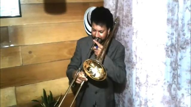 Trombone - Pródigo filho смотреть онлайн