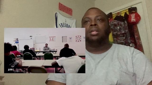 Teejayx6 “Swipe Lesson” (React Video) смотреть онлайн