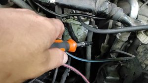 как быстро развоздушить дизель. Митсубиси Паджеро 2 4м40.