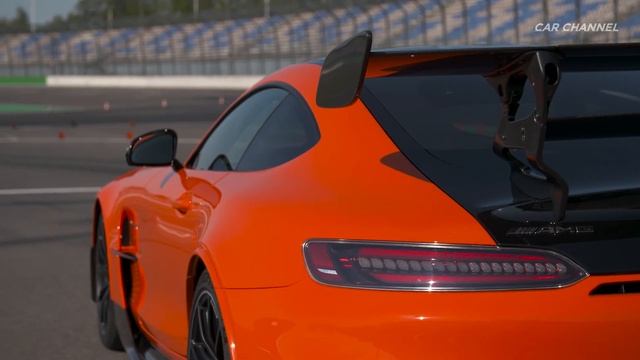 2021 Mercedes-AMG GT Black Series - 730 Hp Super Sports Car смотреть онлайн
