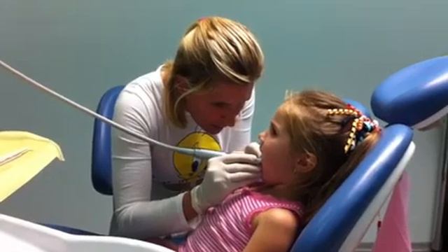 Детский стоматолог Mamadentist. Kiev.