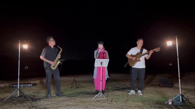 CoolMusic BP-60 Hát Live Với Guitar Và Saxo