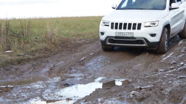 Grand Cherokee проходимость. комфорт. Волгоградка.