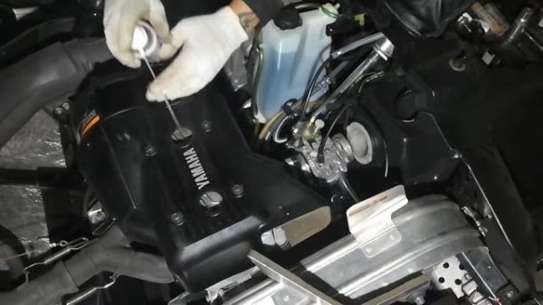 VK 540 консервация двигателя. Ямаха Yamaha. Обслуживание снегохода.