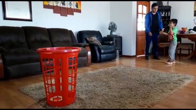 Profesor Cesar Fuentes Flores - Escuela Puente el ala смотреть онлайн