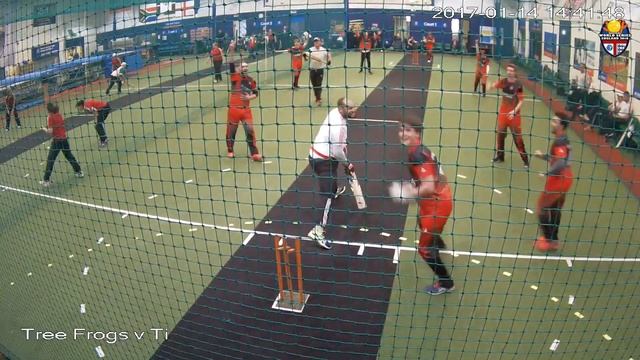 82845 Court1 Action Indoor Sports Birmingham Batting End Tree Frogs v Titans смотреть онлайн