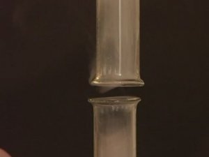 Химия. Опыты. Неорганика. Дым без огня: взаимодействие аммиака с хлороводородом