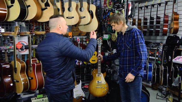 Лабух-експерт в магазині музичних інструментів! Ульот! смотреть онлайн