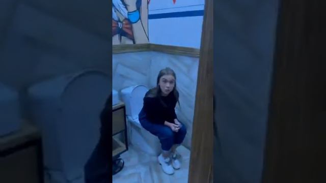 Я хочу какать смотреть онлайн