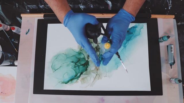 One of the Most Important Tips I Got as an Artist! ALCOHOL INK DEMO - How to Use Alcohol Inks. смотреть онлайн