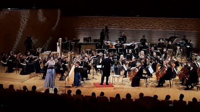 Э.Кипрский. Концерт для флейты и арфы с оркестром. И.Стачинская смотреть онлайн