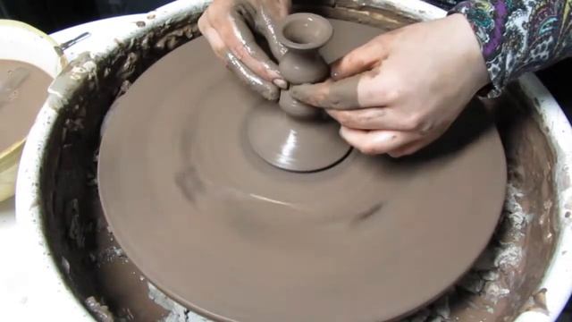 Making a Goblet by Sarah Whyte Ceramics смотреть онлайн