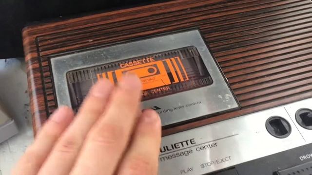 Playing Music On A 3$ Cassette Player смотреть онлайн
